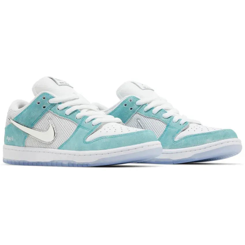 Nike Dunk Low SB x April Skateboards 'Turbo Green' (NO BOX)