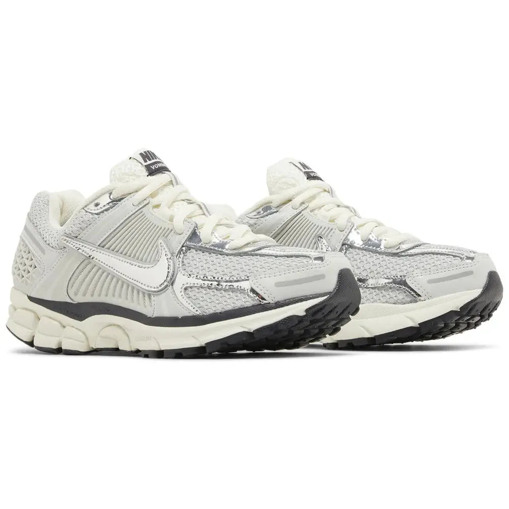 Nike Air Zoom Vomero 5 'Chrome' W (Lightly Worn)