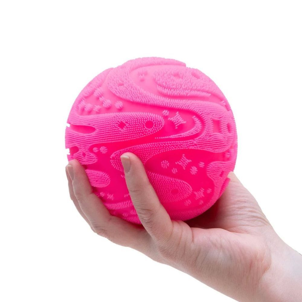 Needoh SUPER fuzzball x 1