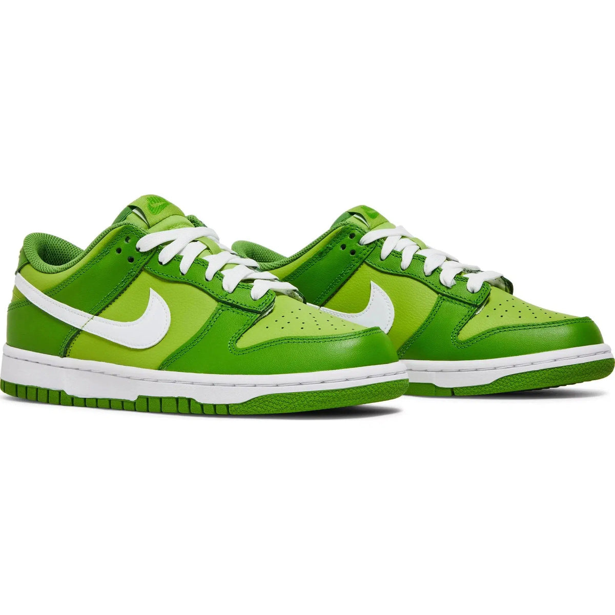 Nike Dunk Low GS &#39;Chlorophyll&#39; | Waves Never Die | Nike | Sneakers